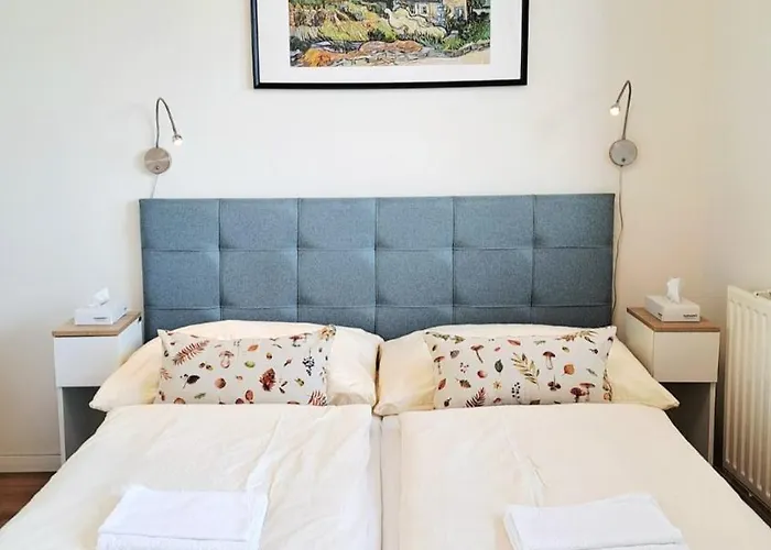 Yellow Sofa Appartement