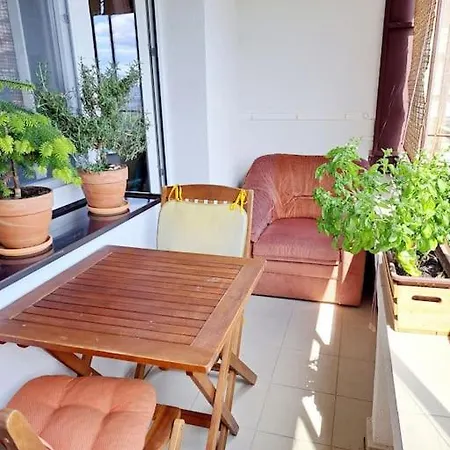 Yellow Sofa Apartment Pressburg